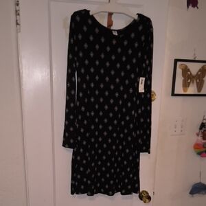 Old Navy | Black Dress with White Diamond Pattern